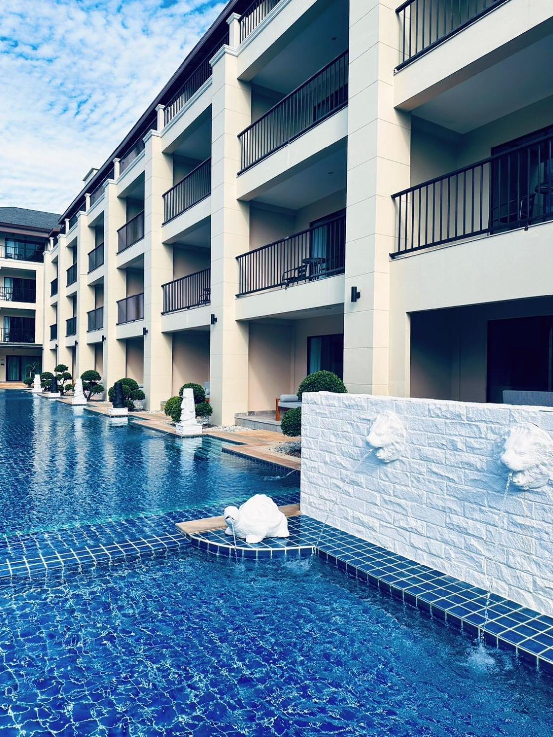 Ocean Pie Phuket - Adult Only Hotel Rawai Exterior photo